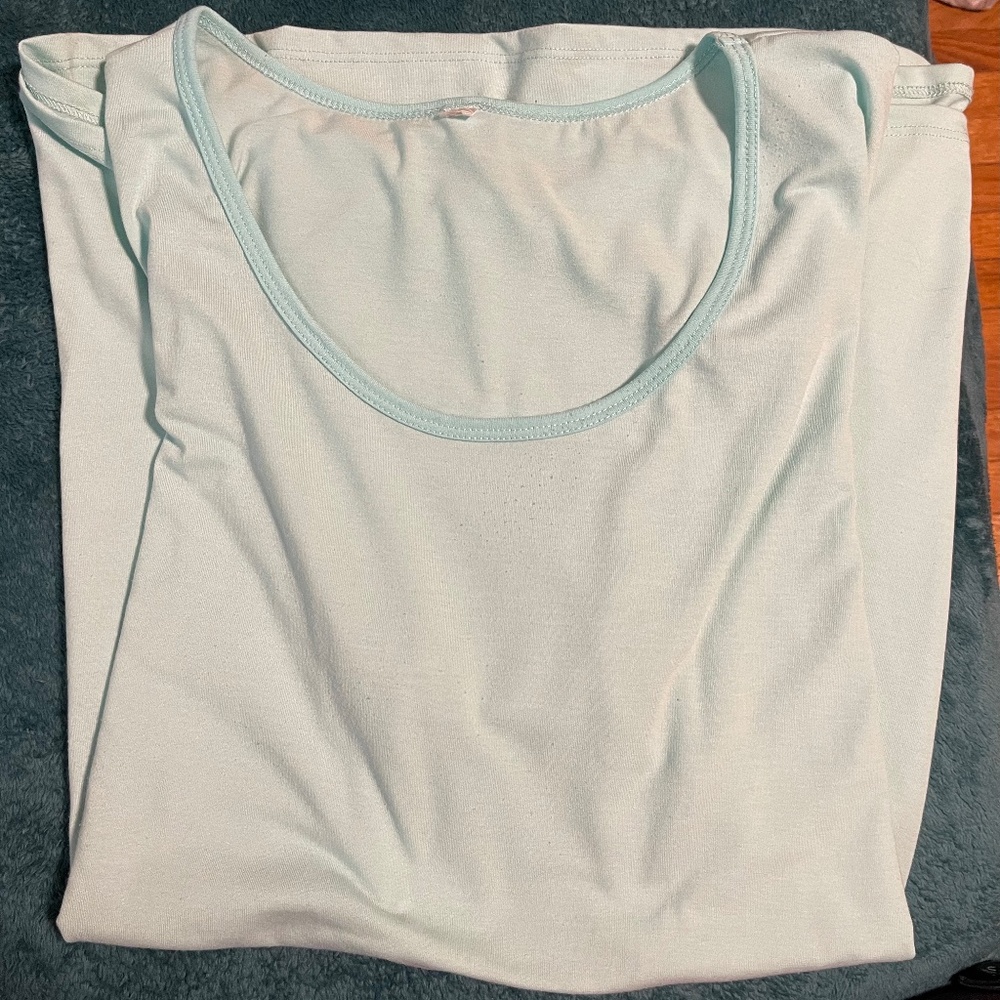 Lularoe Perfect T